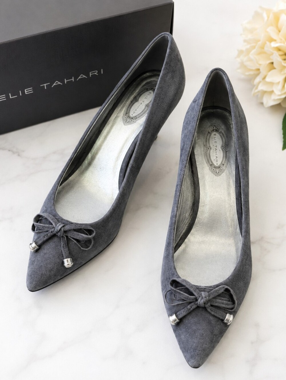 Authentic Elie Tahari Gray Suede Bow Kitten Heels - Size 38.5 -Adorable!!